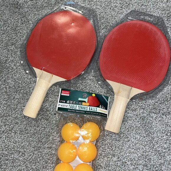 Two (2) Player Table Tennis Set Ping Pong Paddle Kit 1 Paddle 6 Ball NEW Sealed - Picture 2 of 2